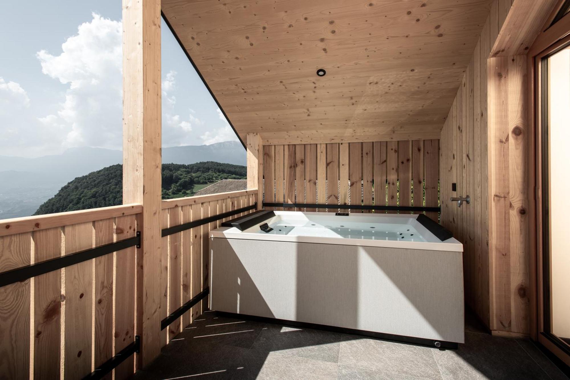 Noelani Natuerliches Waldidyll Apartment San Genesio Atesino Exterior photo